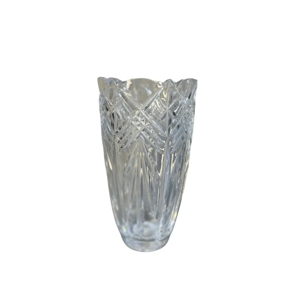 Mikasa Crystal Vase Adults OSFM Clear NEW Geometric Faceted Centerpiece